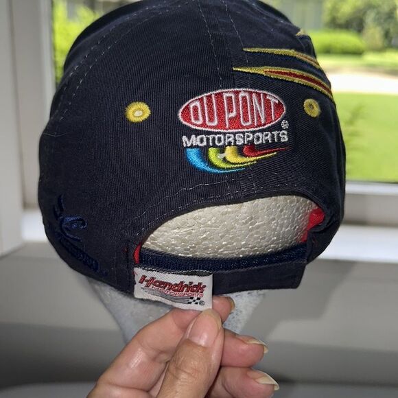 NASCAR DuPont Motorsports Jeff Gordon 24 Hendrick red, blue, yellow & white cap - Picture 3 of 7